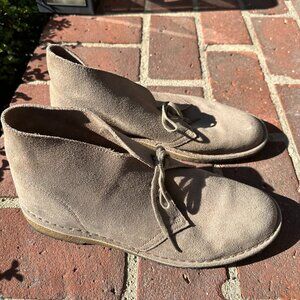Clarks® Desert Chukka Boot (Men) Sz 11